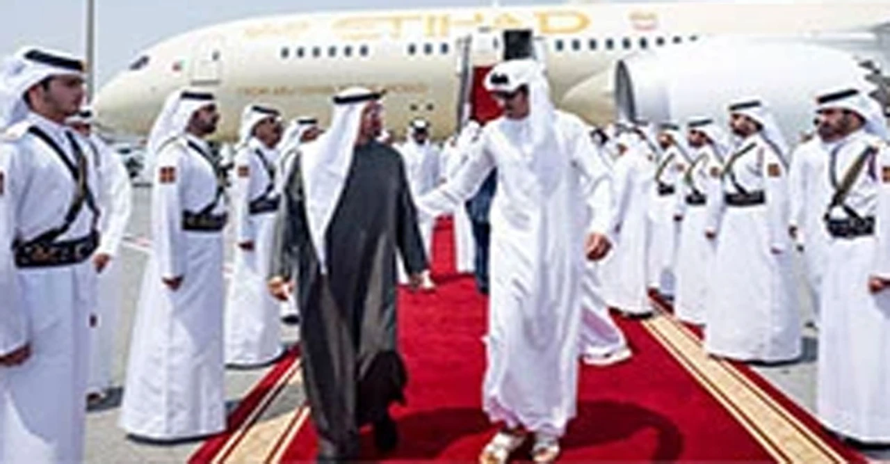 দেশ কবে পাবে স্থিতিশীলতা? অন্তর্বর্তী সরকারের চ্যালেঞ্জ