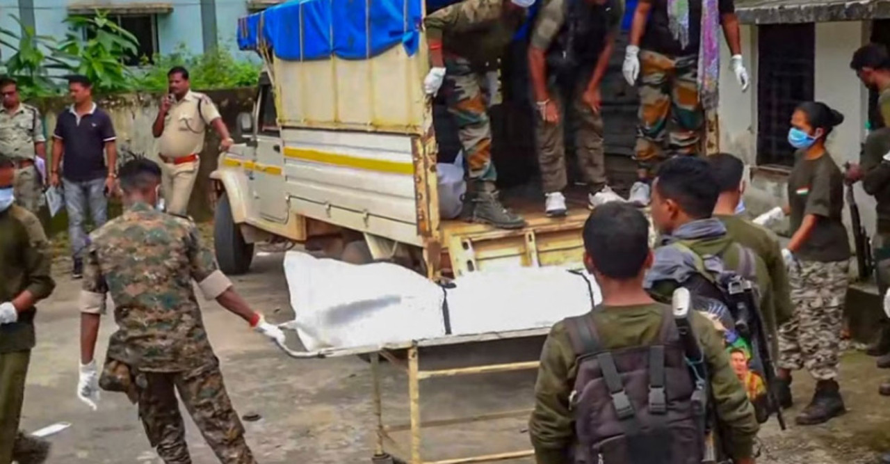 ছত্তিসগড়ে পুলিশি অভিযানে ৩১ মাওবাদী নিহত, মুখ্যমন্ত্রীকে অমিত শাহ'র অভিনন্দন